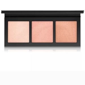 Hypder real glow by Mac new